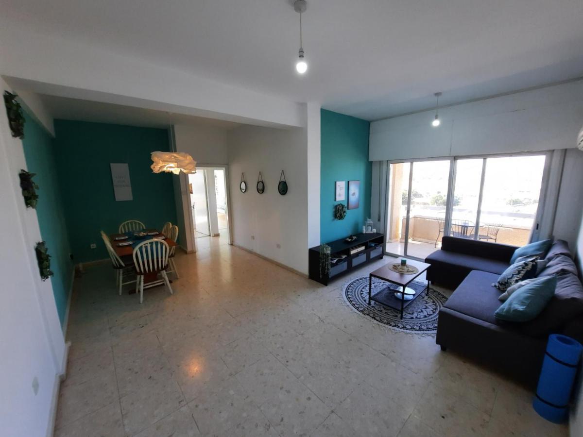 Sea-Esta Seaview Apartment, 200 Meters To The Beach Larnaca Ngoại thất bức ảnh