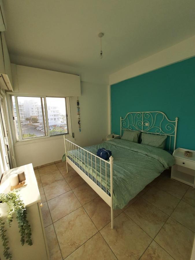 Sea-Esta Seaview Apartment, 200 Meters To The Beach Larnaca Ngoại thất bức ảnh